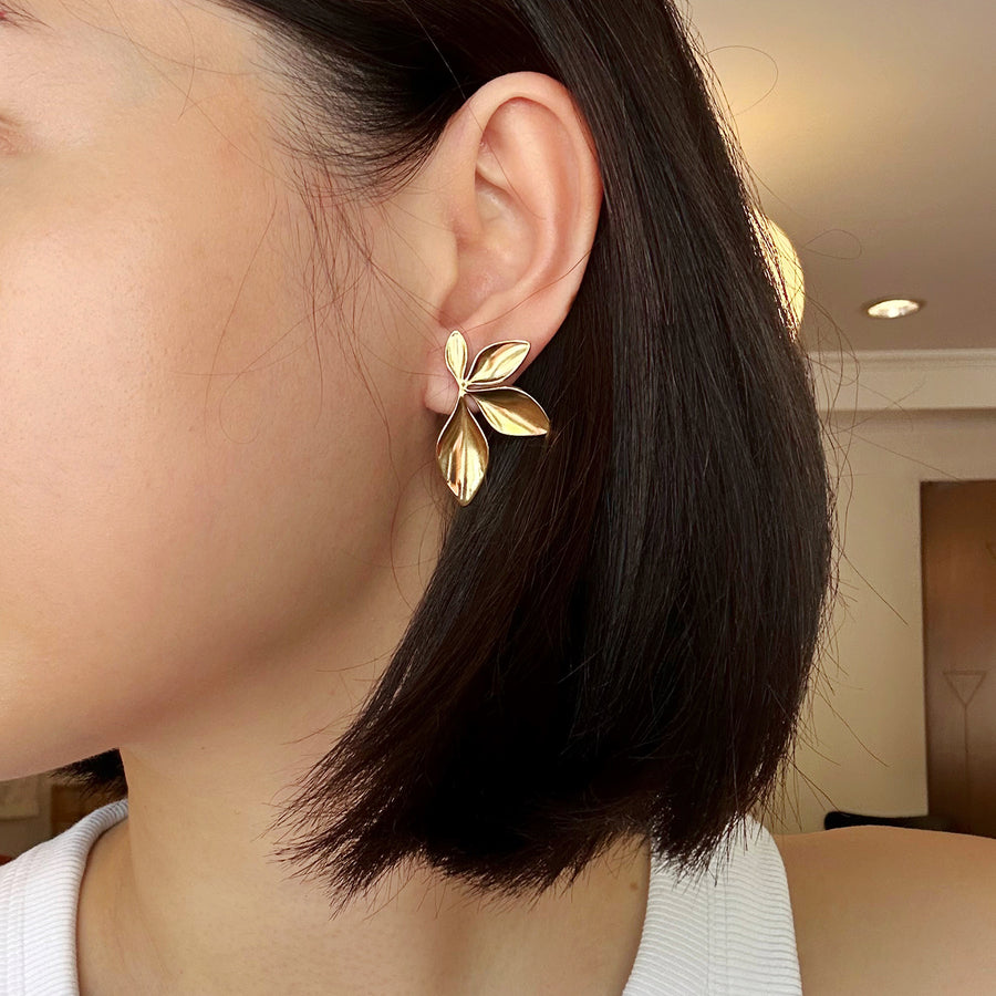 Dahon Earrings in Gold (Limited)