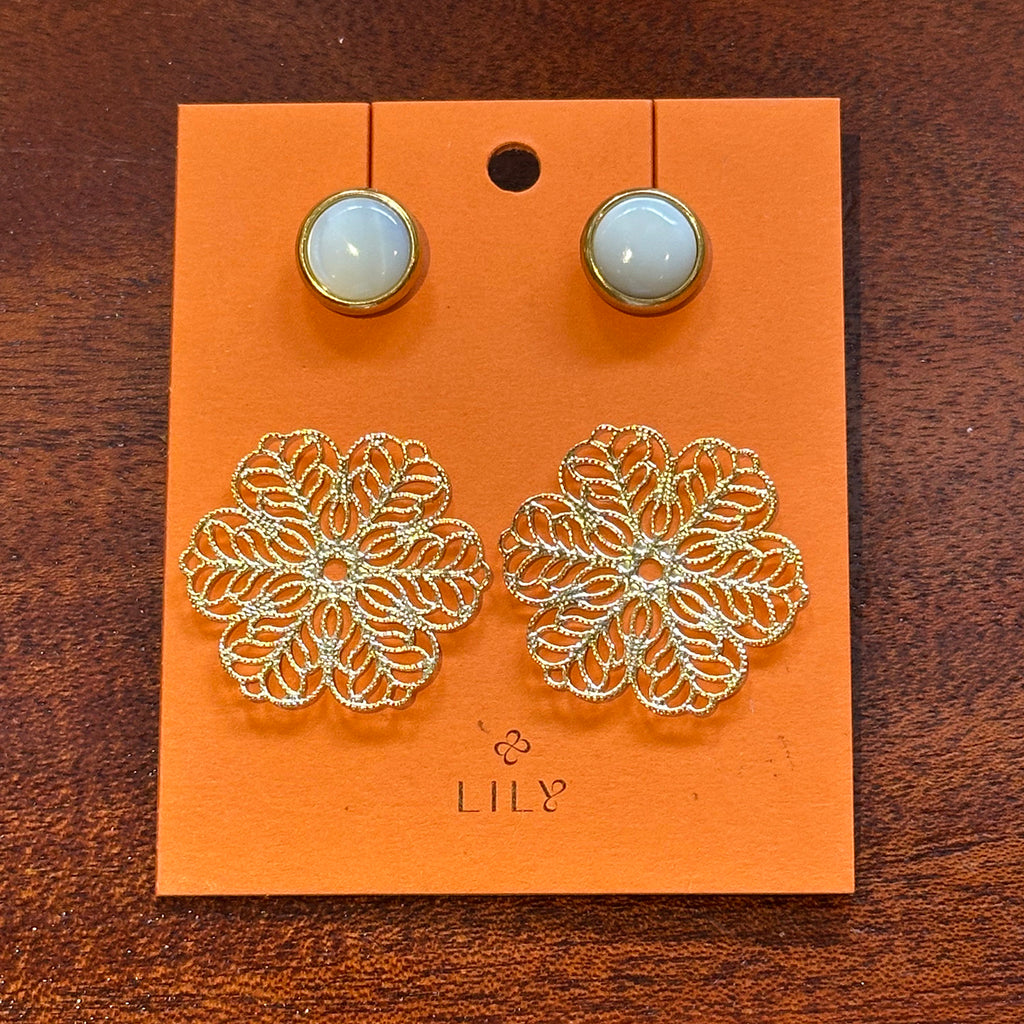 2-in-1 Lia Earrings in Mother of Pearl