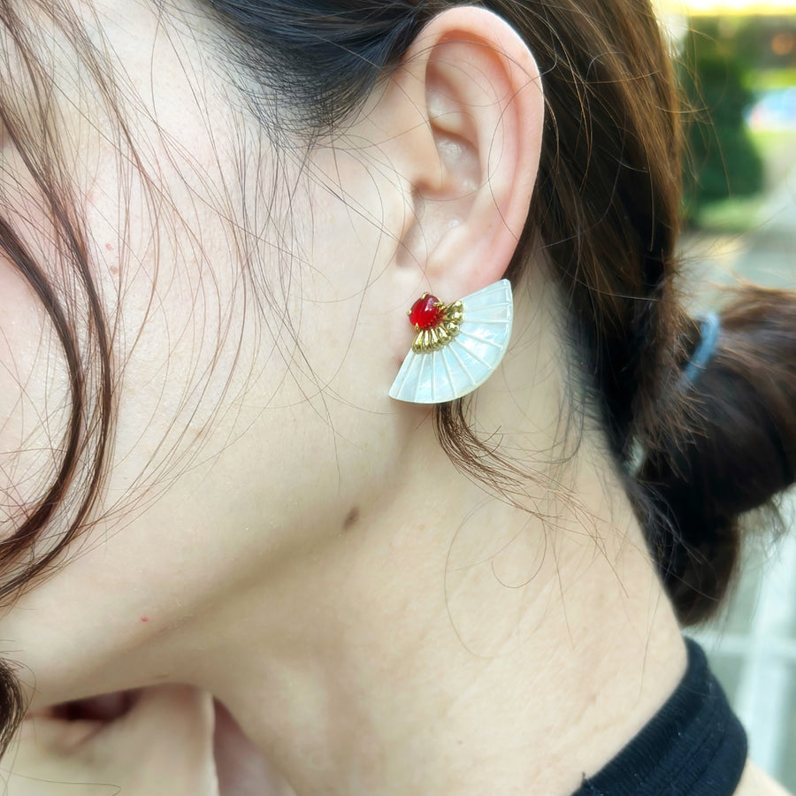 Pamaypay Earrings in Red and Mother of Pearl