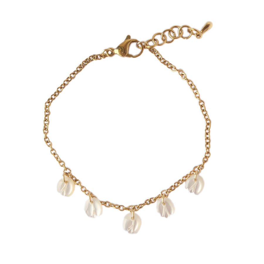 Raya Bracelet in Mother of Pearl