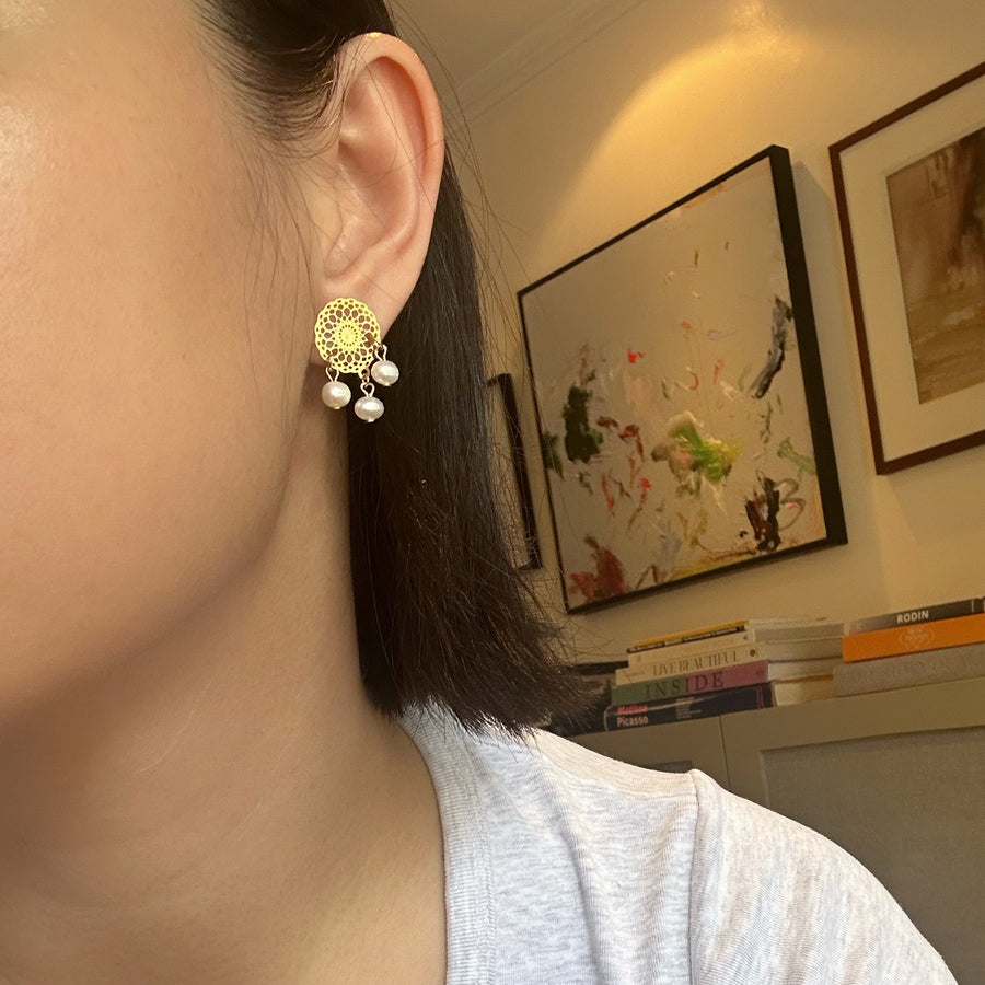 Stitch Earrings in Pearl