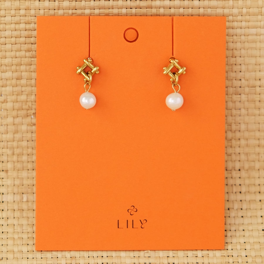 2-in-1 Trickle Earrings in Pearl (Limited)