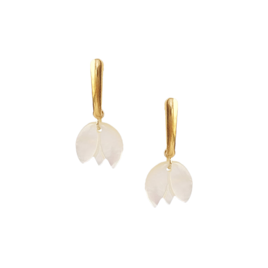 Via Earrings in Mother of Pearl